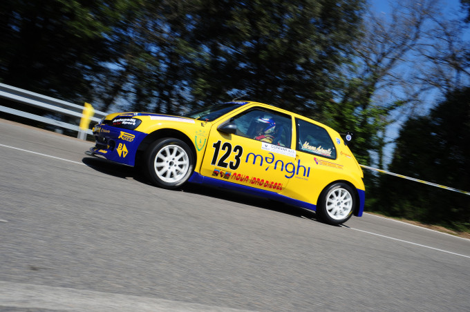 Foto spettacolare a Orvieto nel 2010 per questa velocisssima 106